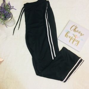 Cotton On Brunswick Garments Medium Sweat Pants